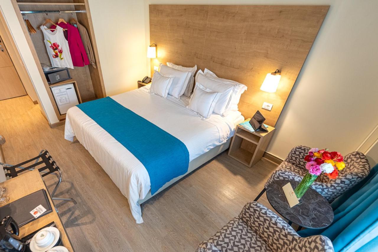 Hotel Polis Grand