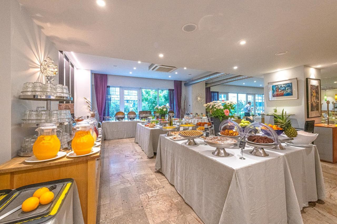 Polis Grand 4* אתונה