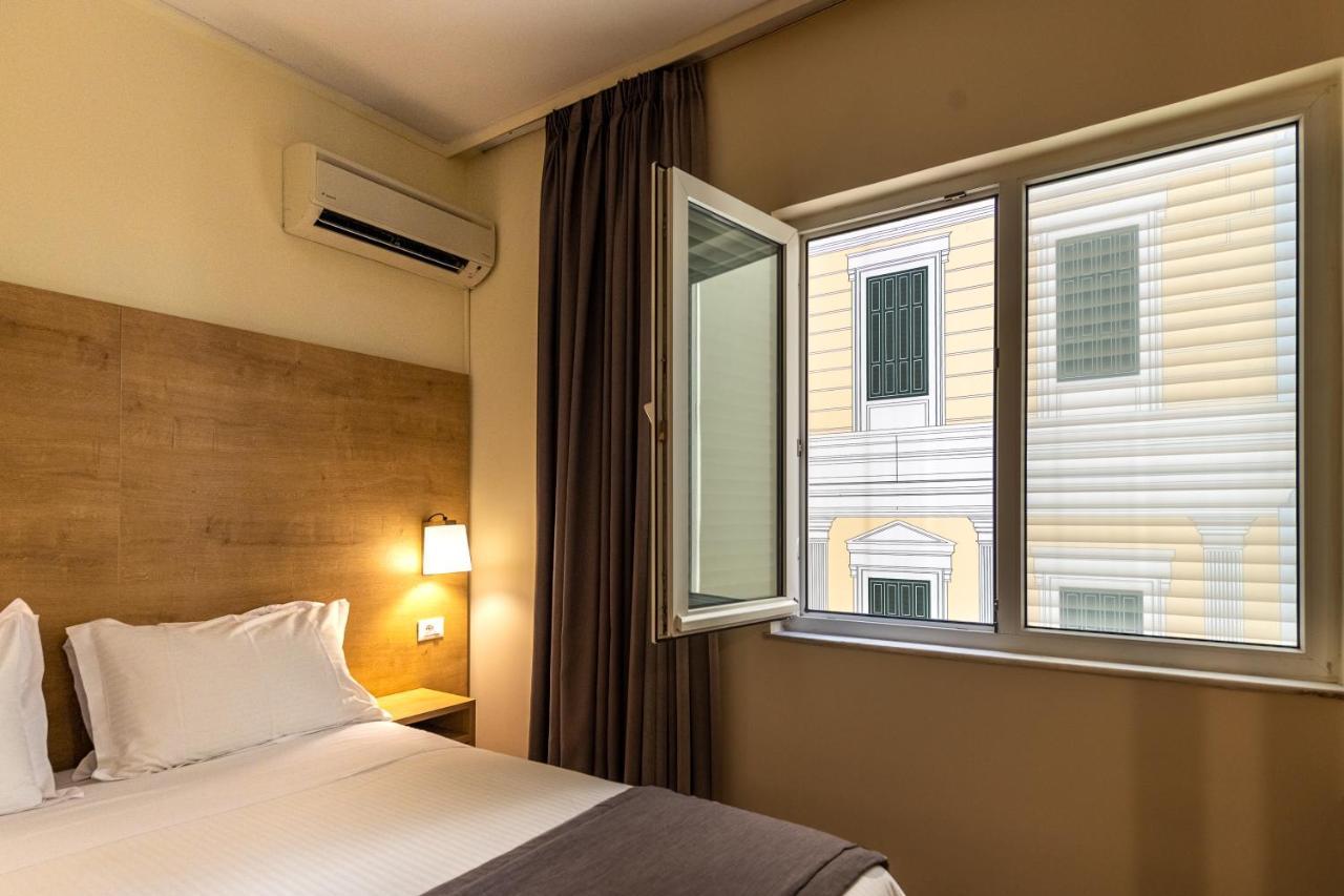 Polis Grand Hotel 4*