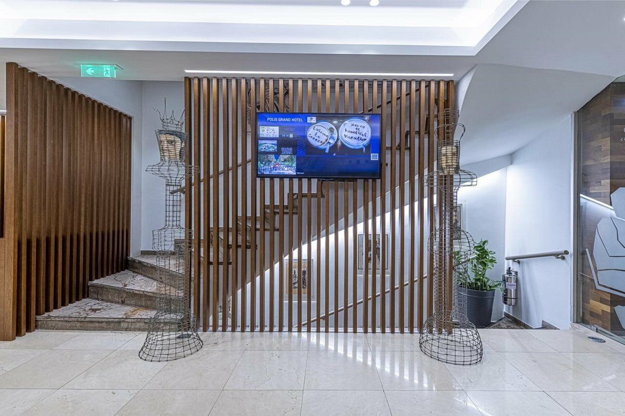 Polis Grand Hotel 4*